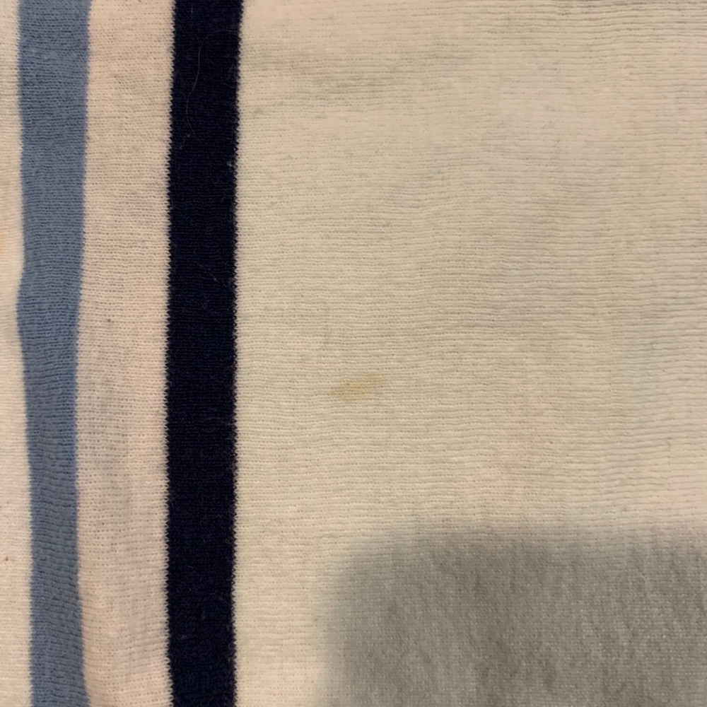 Crop top bundle! - Picture 8 of 11